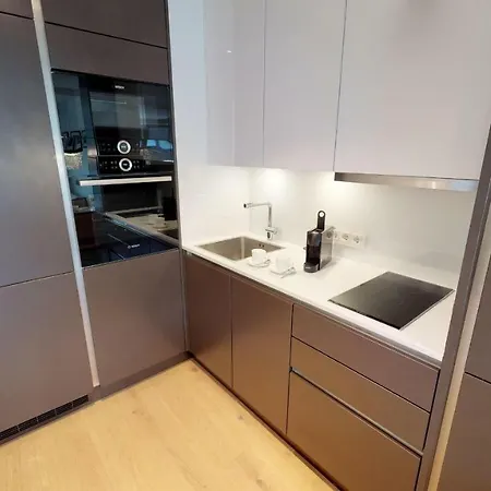 White Pearl 2.02 Апартаменты